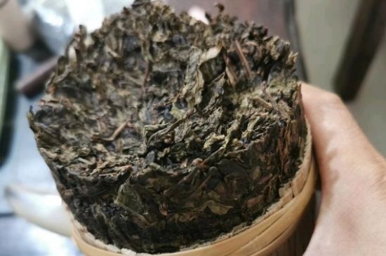 黑茶調(diào)理婦科病，女人喝黑茶好處太多了！