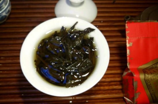 肉桂可以用紫砂壺沖泡嗎，紫砂壺能泡武夷巖茶肉桂用嗎？