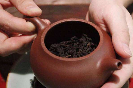 什么泥料的紫砂壺沖泡肉桂，武夷巖茶肉桂用哪種紫砂壺好？