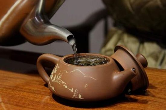 各類茶的注水方式，不同的茶泡茶時怎么注水