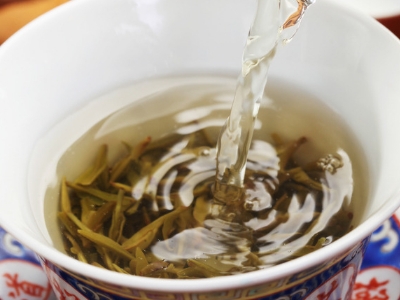 安吉白茶的功效與作用，簡單概括安吉白茶功效