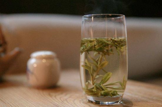 冷泡茶用什么茶葉最好，什么樣的茶適合冷泡？