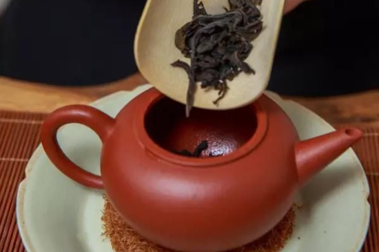 什么泥料的紫砂壺沖泡肉桂，武夷巖茶肉桂用哪種紫砂壺好？