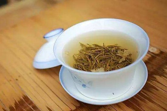 茉莉香精茶的鑒別方法，茉莉茶加香精怎樣識別？
