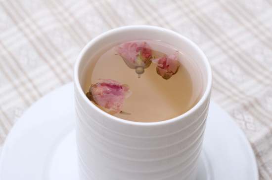 怎么判斷玫瑰花茶好不好，玫瑰花茶怎么樣鑒別