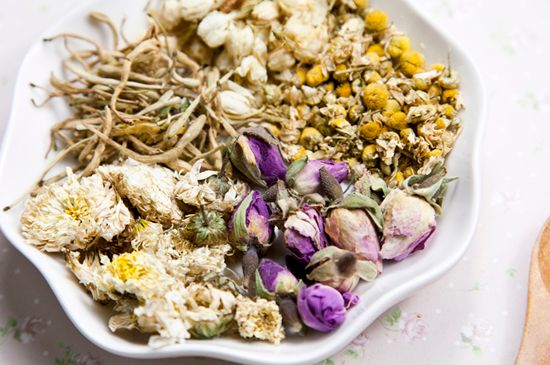 祛濕最有效的泡花茶，濕氣重適合泡什么花茶？