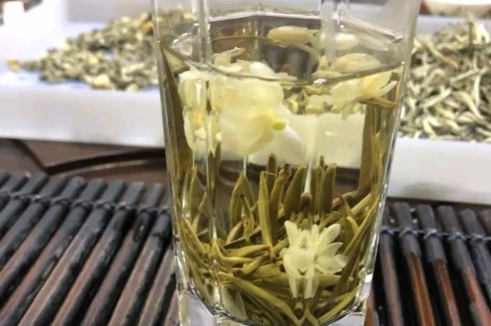 茉莉花花茶能煮嗎，喝茉莉花茶適合煮好還是泡好？