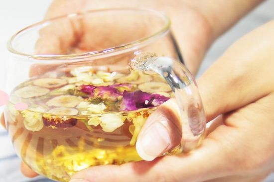 干桂花泡水，干桂花怎么泡水喝？