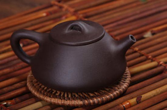 本山綠泥壺適合沖泡什么茶，紫砂壺本山綠最適合什么茶？