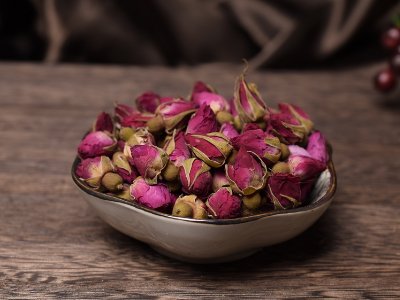 玫瑰花茶能豐胸嗎，天然豐胸花茶