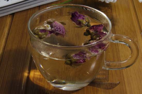 怎么判斷玫瑰花茶好不好，玫瑰花茶怎么樣鑒別