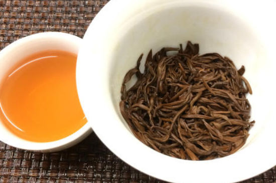新茶和陳茶的區(qū)別，新茶和陳茶的介紹