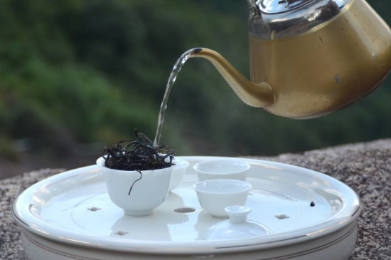 茶洗與茶盂區(qū)別圖片，怎樣使用茶盂和茶洗