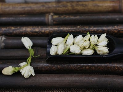 茉利花茶有什么功效作用，不適合什么人喝？
