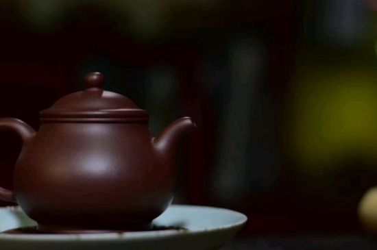 常見(jiàn)的七大材質(zhì)的茶具優(yōu)缺點(diǎn)，用什么材質(zhì)的茶具泡茶最好？