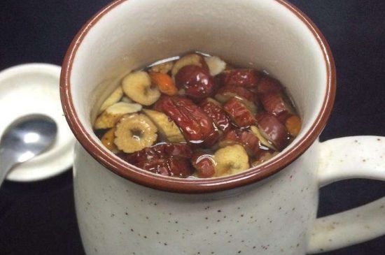 祛濕氣雙花茶，喝什么花茶祛濕氣排毒養(yǎng)顏