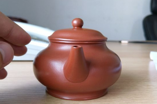 大紅袍和朱泥哪個(gè)好，為什么不能買大紅袍壺