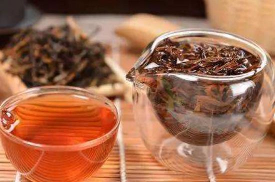 綠茶加重濕氣？濕氣體質(zhì)寒的人能喝綠茶嗎
