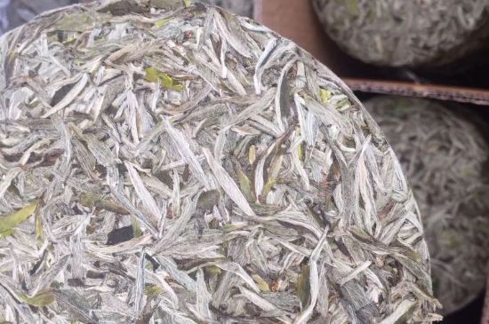7年壽眉和2年白牡丹哪個(gè)好，老白茶壽眉與白牡丹的口感區(qū)別