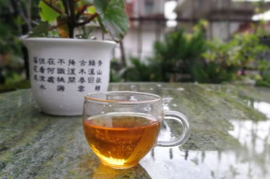 什么茶葉喝起來超級香，什么茶泡出來滿屋濃香?