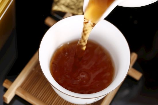 紅茶有6年了還能喝不，過期紅茶未必不能喝！