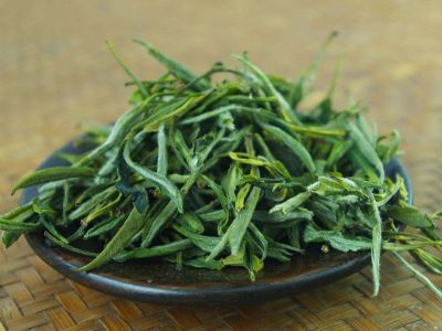毛峰和毛尖哪個(gè)好一點(diǎn)，毛尖茶好還是毛峰茶好？