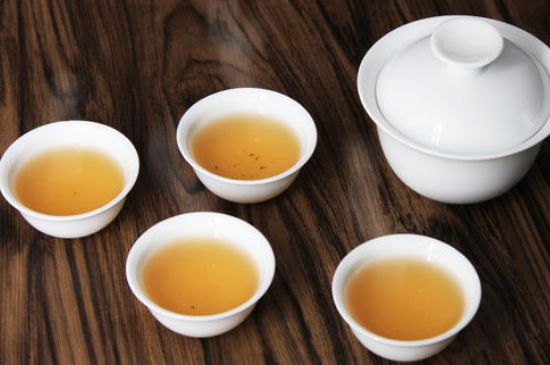 大紅袍四大品種有哪些，大紅袍的種類(lèi)和著名品種特點(diǎn)介紹