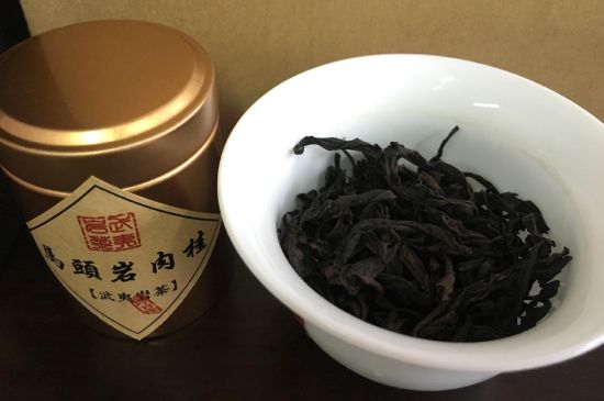 拼配的馬頭巖肉桂，還配叫馬肉嗎？請叫它“馬頭巖大紅袍”