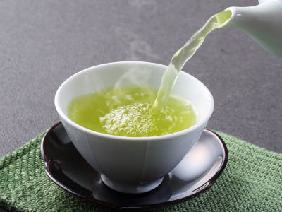 紅茶和綠茶的區(qū)別，常喝紅茶好還是綠茶好？
