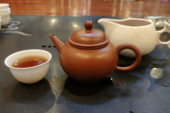 大紅袍煙熏味是好茶嗎，能不能喝對(duì)人體有壞處嗎