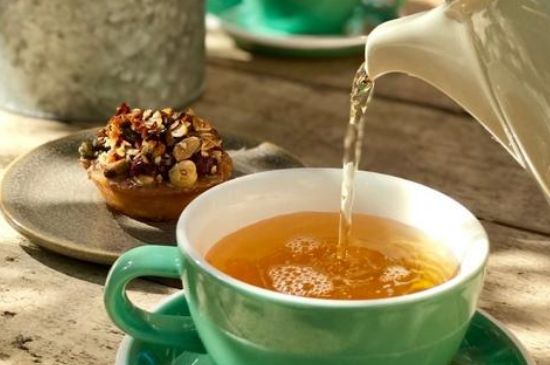 紅茶會(huì)加重濕氣嗎，喝什么茶能去除體內(nèi)濕氣