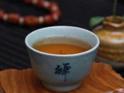 黑茶可以加水反復(fù)煮嗎，黑茶能煮幾次